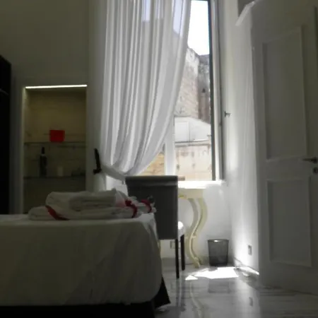 Couette-café La Dimora Di Re Idomeneo Lecce