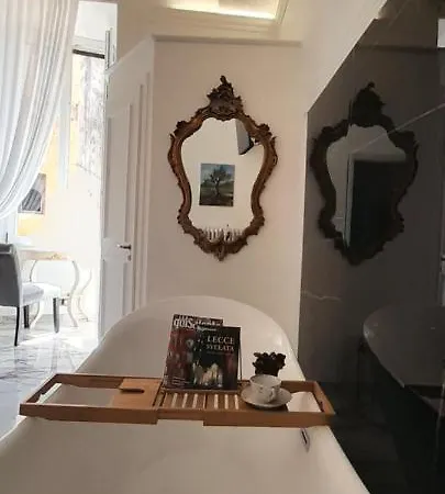 فندق مبيت وإفطار La Dimora Di Re Idomeneo 4*